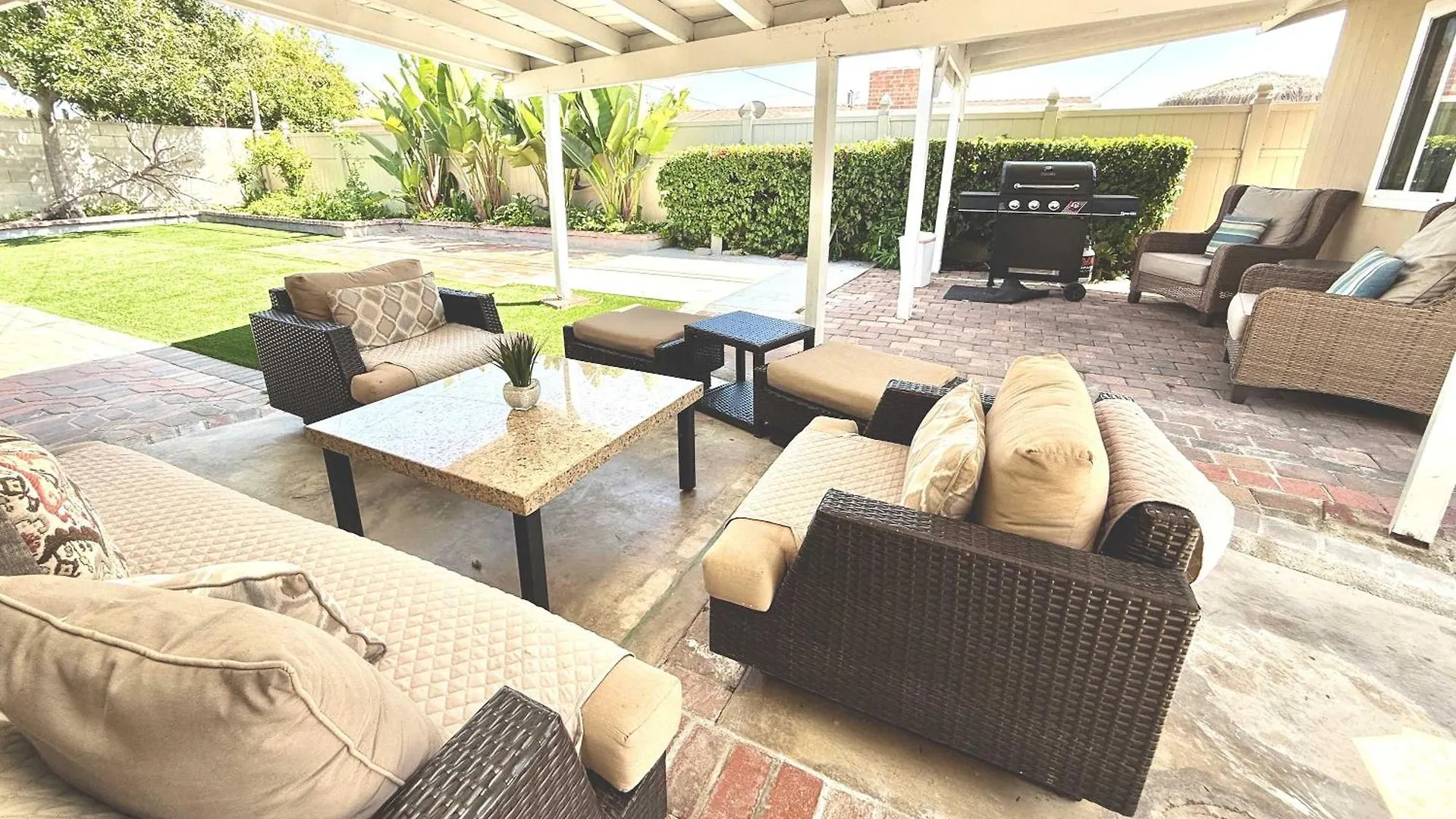 Disneyland Dream Villa 5 Bedroom 3 Bath Theater Games Pool Table Anaheim Holiday home